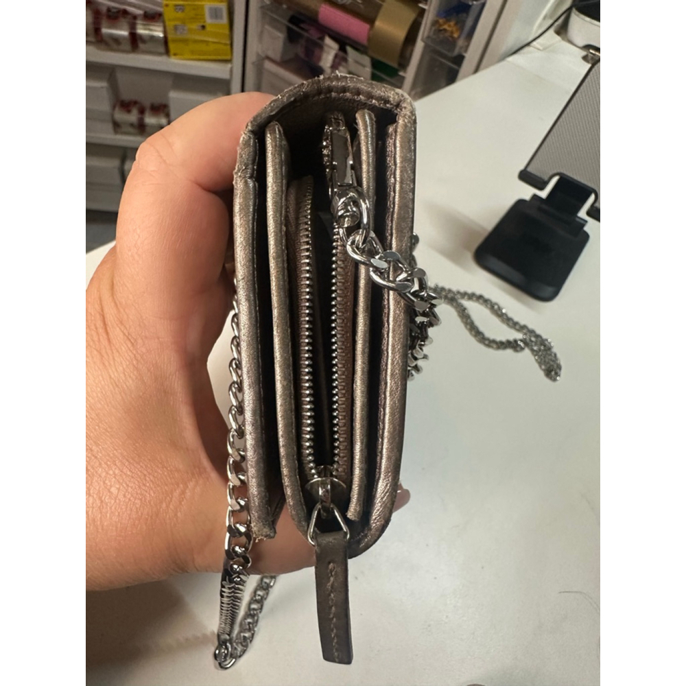 Women's Gucci Wallet on Chain Gold - Picture 4 of 13